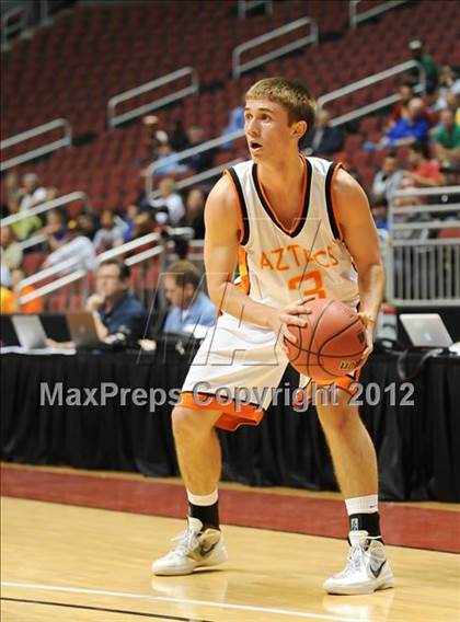 Thumbnail 1 in Desert Vista vs. Corona del Sol (AIA D1 Semifinals) photogallery.
