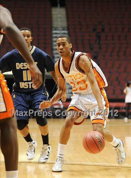 Thumbnail 3 in Desert Vista vs. Corona del Sol (AIA D1 Semifinals) photogallery.