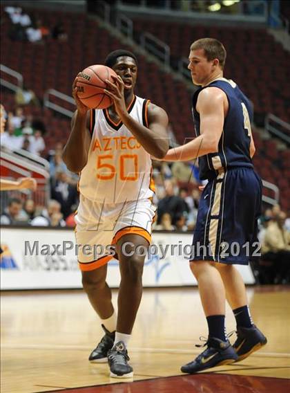 Thumbnail 3 in Desert Vista vs. Corona del Sol (AIA D1 Semifinals) photogallery.
