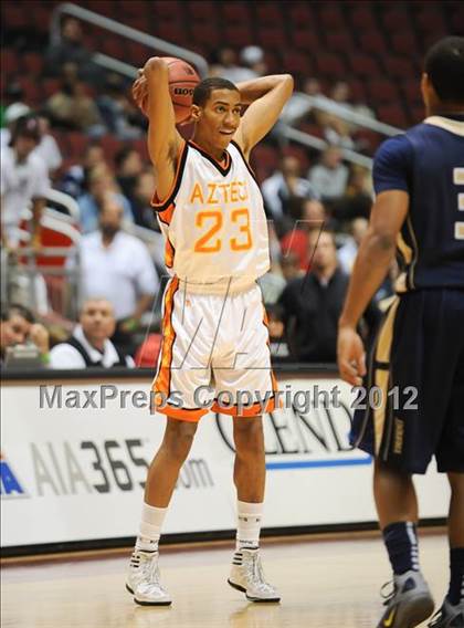 Thumbnail 3 in Desert Vista vs. Corona del Sol (AIA D1 Semifinals) photogallery.