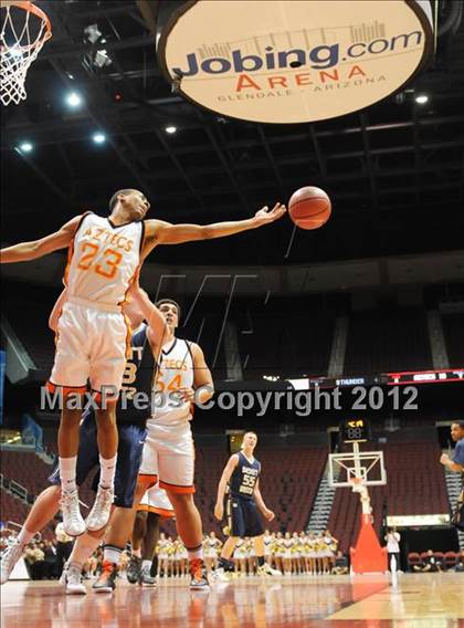 Thumbnail 1 in Desert Vista vs. Corona del Sol (AIA D1 Semifinals) photogallery.