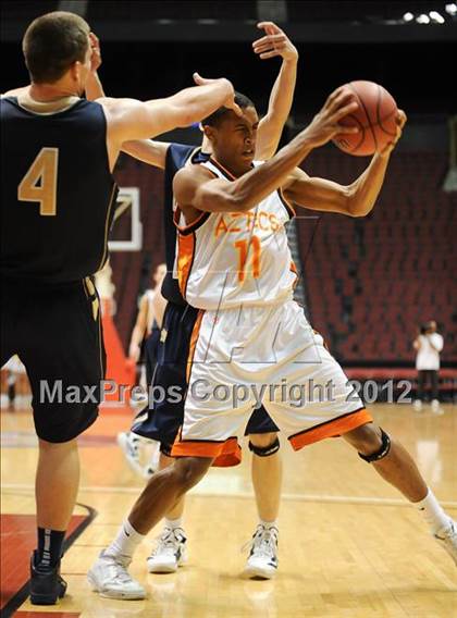Thumbnail 1 in Desert Vista vs. Corona del Sol (AIA D1 Semifinals) photogallery.