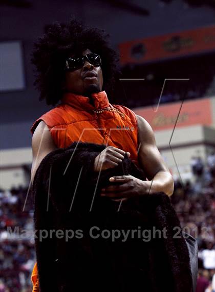 Thumbnail 1 in Chester vs. Lower Merion (PIAA Class AAAA Final) photogallery.