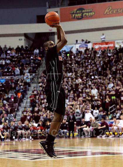 Thumbnail 1 in Chester vs. Lower Merion (PIAA Class AAAA Final) photogallery.