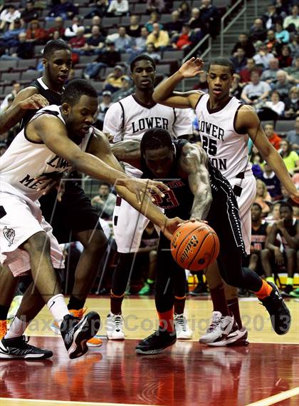 Thumbnail 3 in Chester vs. Lower Merion (PIAA Class AAAA Final) photogallery.