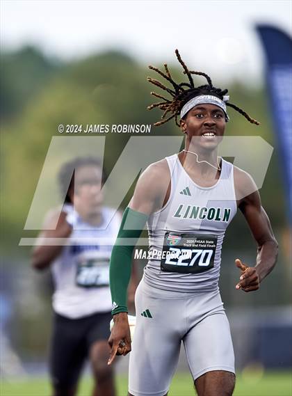 Thumbnail 3 in FHSAA 3A Finals (400 Meter) photogallery.