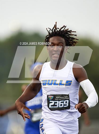 Thumbnail 2 in FHSAA 3A Finals (400 Meter) photogallery.