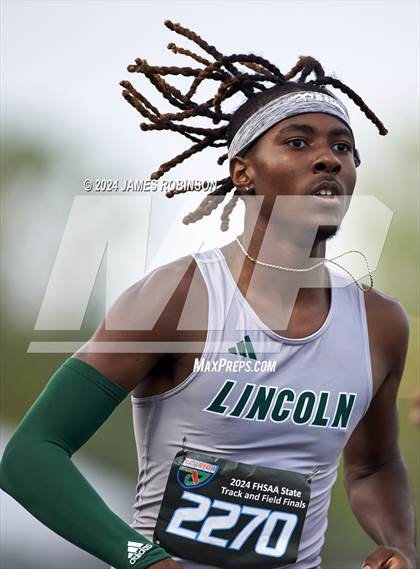Thumbnail 2 in FHSAA 3A Finals (400 Meter) photogallery.