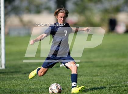 Thumbnail 2 in Los Alamos vs. Piedra Vista photogallery.