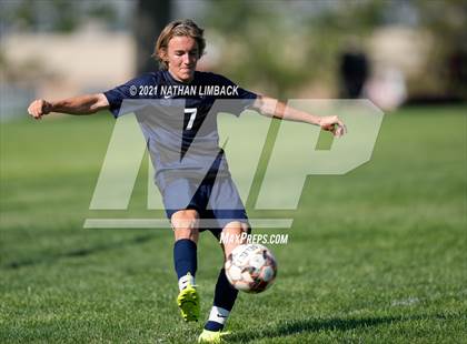 Thumbnail 3 in Los Alamos vs. Piedra Vista photogallery.