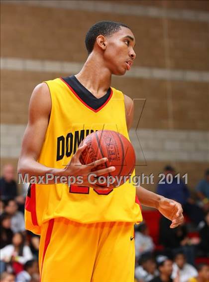 Thumbnail 2 in Dominguez vs. Loyola (Pacific Shores Tournament) photogallery.