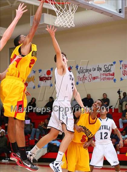 Thumbnail 1 in Dominguez vs. Loyola (Pacific Shores Tournament) photogallery.