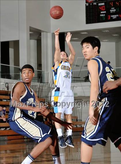 Thumbnail 3 in Rowland vs. Los Osos (So Cal Shootout) photogallery.