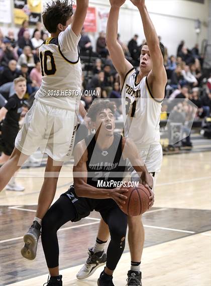 Thumbnail 1 in Villa Park @ Foothill photogallery.