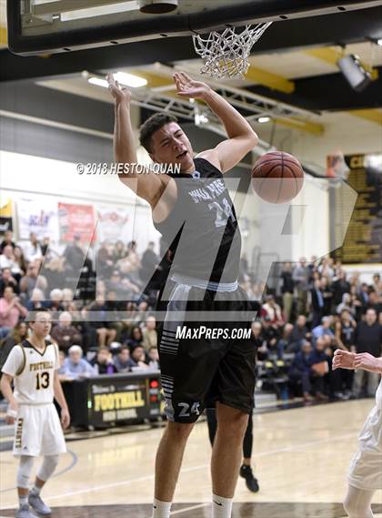 Thumbnail 3 in Villa Park @ Foothill photogallery.