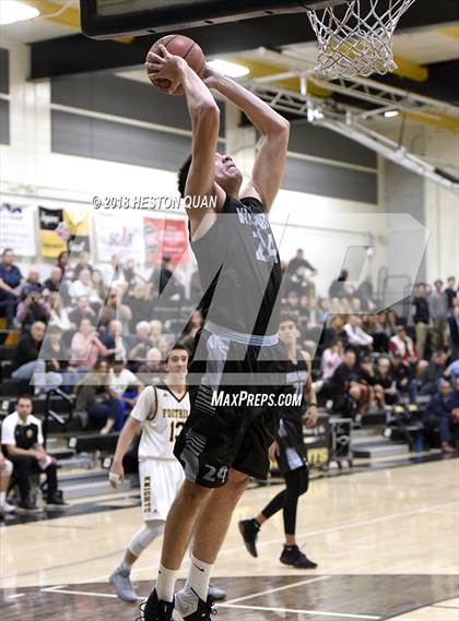 Thumbnail 1 in Villa Park @ Foothill photogallery.