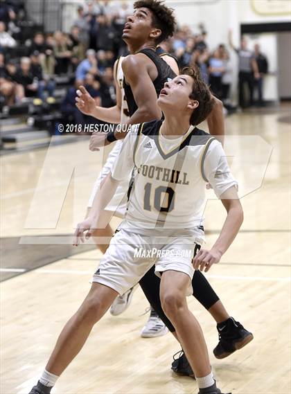 Thumbnail 2 in Villa Park @ Foothill photogallery.