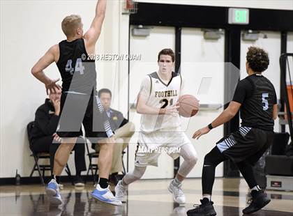 Thumbnail 2 in Villa Park @ Foothill photogallery.
