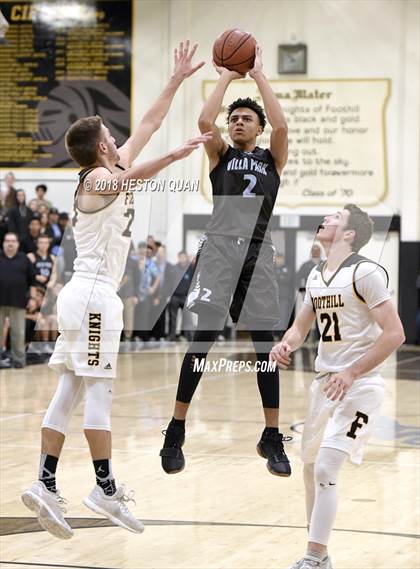 Thumbnail 1 in Villa Park @ Foothill photogallery.