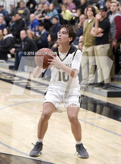 Thumbnail 3 in Villa Park @ Foothill photogallery.