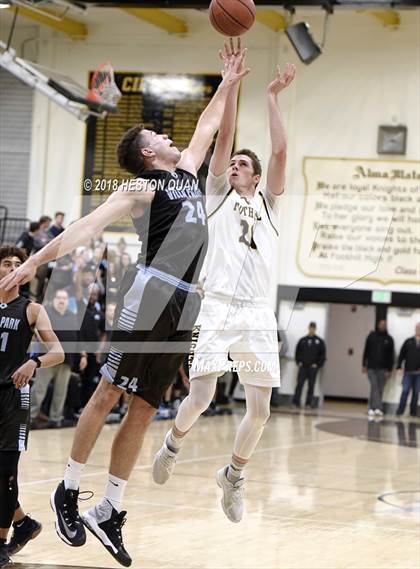 Thumbnail 3 in Villa Park @ Foothill photogallery.