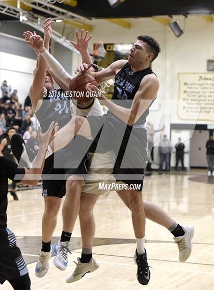 Thumbnail 2 in Villa Park @ Foothill photogallery.