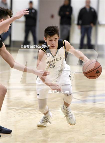 Thumbnail 3 in Villa Park @ Foothill photogallery.