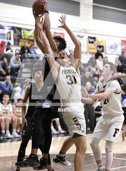 Thumbnail 1 in Villa Park @ Foothill photogallery.