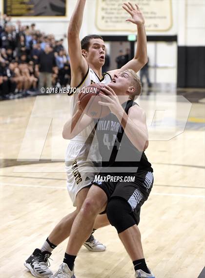 Thumbnail 3 in Villa Park @ Foothill photogallery.