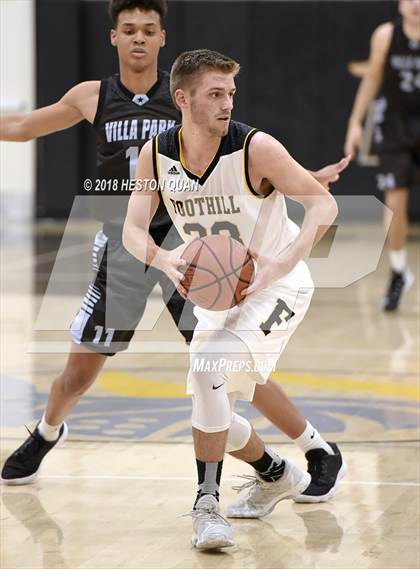 Thumbnail 2 in Villa Park @ Foothill photogallery.