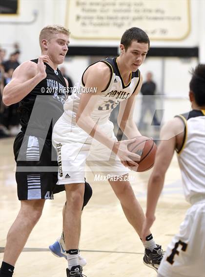 Thumbnail 2 in Villa Park @ Foothill photogallery.