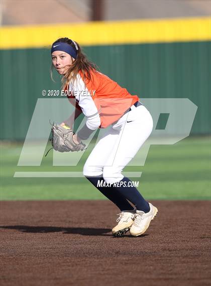 Thumbnail 2 in Hebron vs Wakeland Softball photogallery.