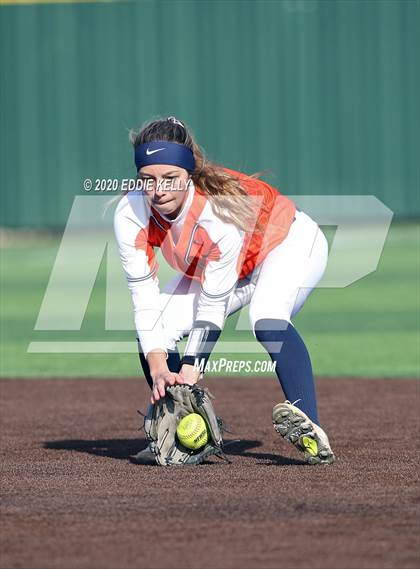 Thumbnail 1 in Hebron vs Wakeland Softball photogallery.