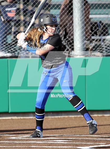 Thumbnail 2 in Hebron vs Wakeland Softball photogallery.