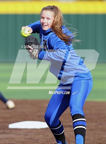 Thumbnail 1 in Hebron vs Wakeland Softball photogallery.