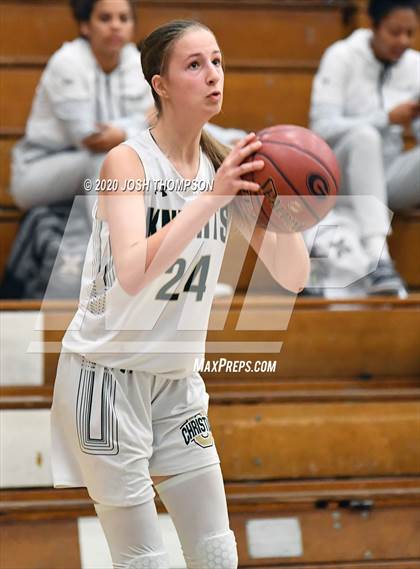 Thumbnail 3 in Chino vs. Ontario Christian photogallery.