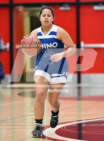 Thumbnail 3 in Chino vs. Ontario Christian photogallery.