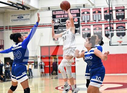 Thumbnail 3 in Chino vs. Ontario Christian photogallery.