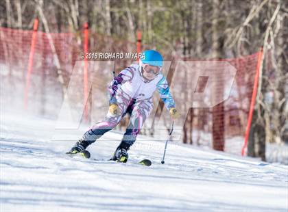 Thumbnail 2 in Belmont Alpine Girls Race (Gunstock Mountain) photogallery.