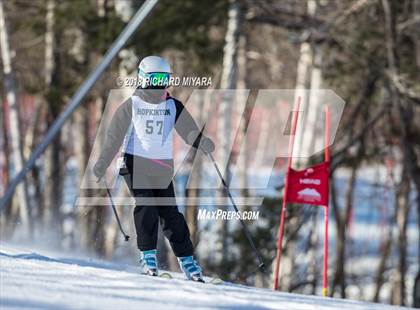 Thumbnail 1 in Belmont Alpine Girls Race (Gunstock Mountain) photogallery.