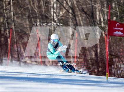 Thumbnail 1 in Belmont Alpine Girls Race (Gunstock Mountain) photogallery.