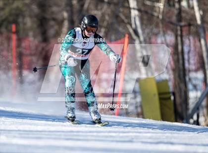 Thumbnail 2 in Belmont Alpine Girls Race (Gunstock Mountain) photogallery.