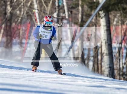 Thumbnail 1 in Belmont Alpine Girls Race (Gunstock Mountain) photogallery.