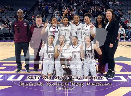 Thumbnail 1 in Eastside College Prep (CIF State D5 Award Photos) photogallery.