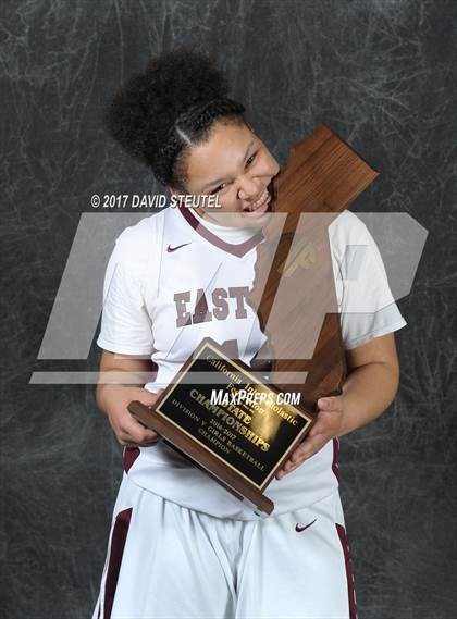 Thumbnail 2 in Eastside College Prep (CIF State D5 Award Photos) photogallery.