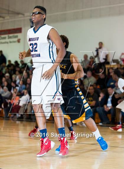 Thumbnail 1 in Modesto Christian vs. Turlock (Modesto Christian Holiday Hoops Classic) photogallery.