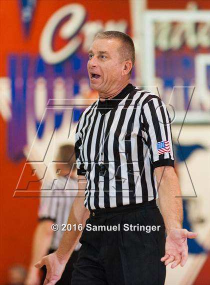 Thumbnail 2 in Modesto Christian vs. Turlock (Modesto Christian Holiday Hoops Classic) photogallery.