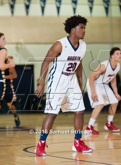 Thumbnail 3 in Modesto Christian vs. Turlock (Modesto Christian Holiday Hoops Classic) photogallery.