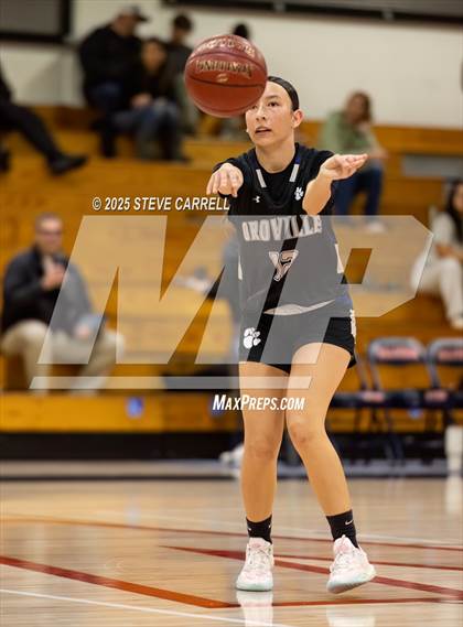 Thumbnail 1 in Oroville vs Paradise (Lady Falcon Tournament) photogallery.