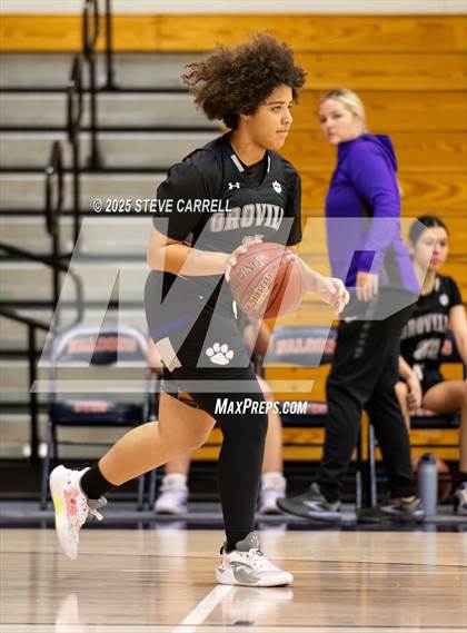 Thumbnail 2 in Oroville vs Paradise (Lady Falcon Tournament) photogallery.